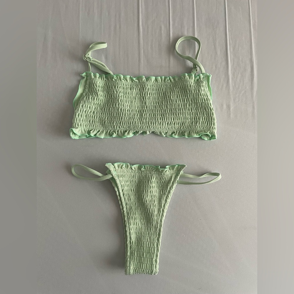 ZAFUL Sage Green Smocked Ruffle Two Piece Bikini Set Size S